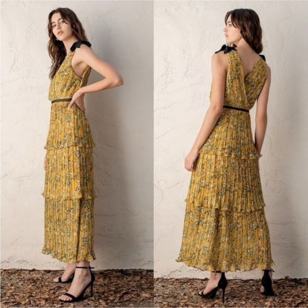 Lulus Such Sophistication Yellow Black Floral Tiered V Neck Maxi Gown Size XS